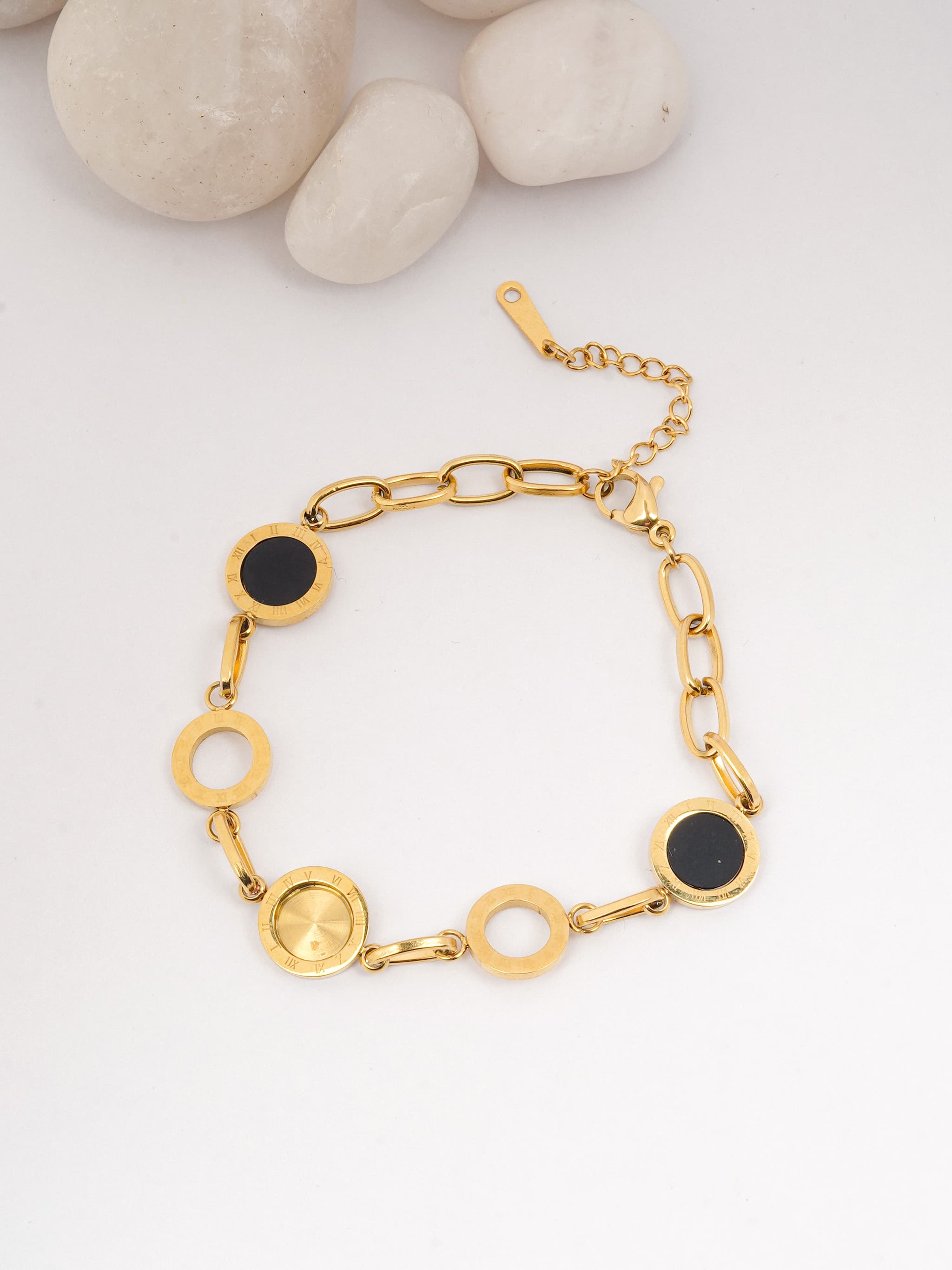 Modern Black and Gold Circle Bracelet with Openwork-0