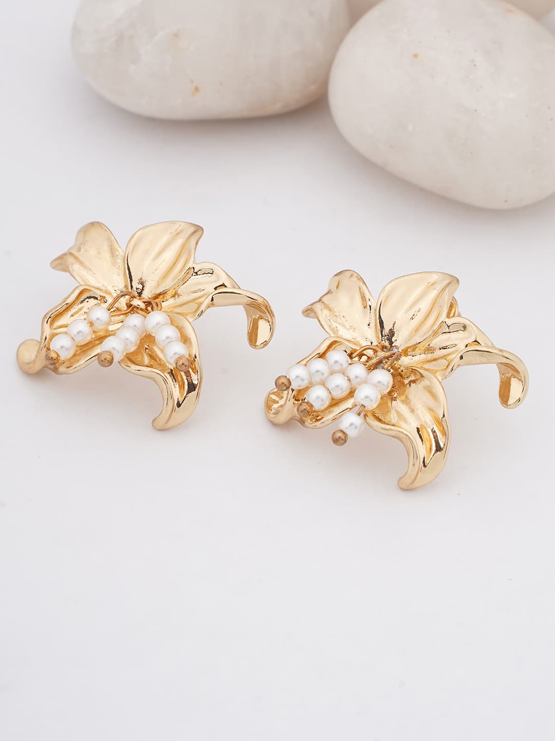 Pearl Cluster Floral Stud Earrings-0